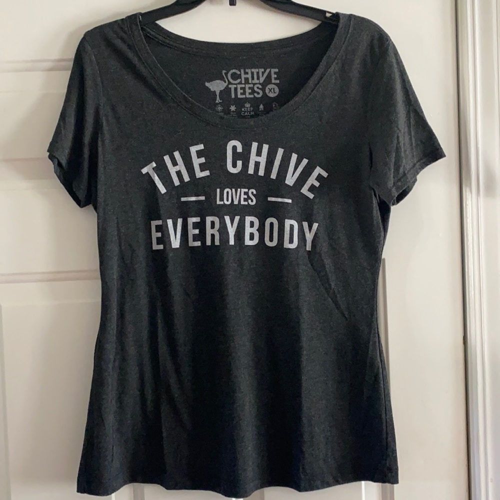 Black short sleeve fitted top